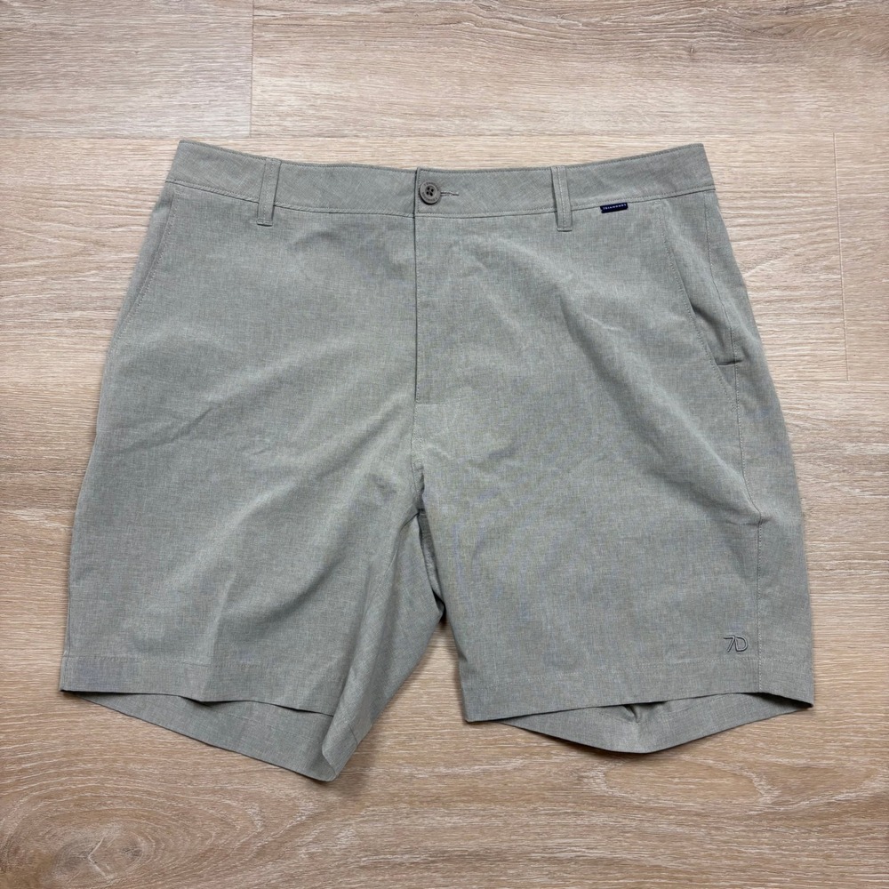7Diamonds Dynamic Performance Golf‎ Shorts Men's 36 Color Khaki